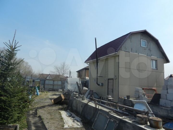 Дом 60 м² на участке 11 сот.