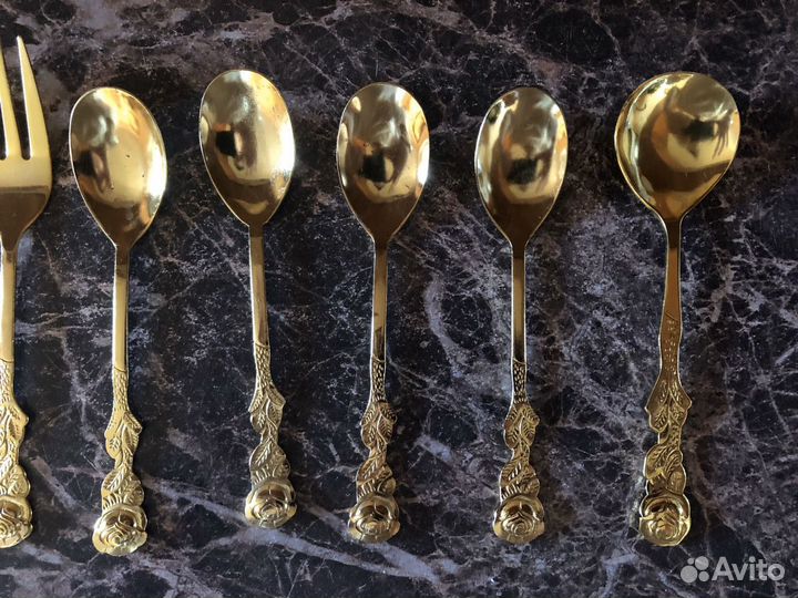 Набор десертных приборов