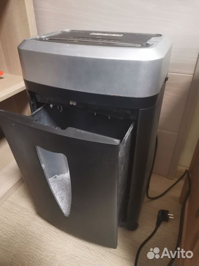 Шредер (уничтожитель бумаги) Office Kit S145