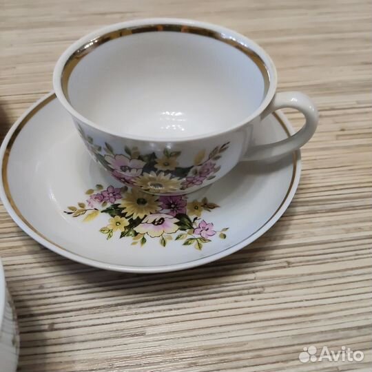Чайные чашки с блюдцами СССР песочноеи другие