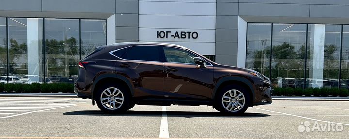 Lexus NX 2.0 CVT, 2016, 61 267 км