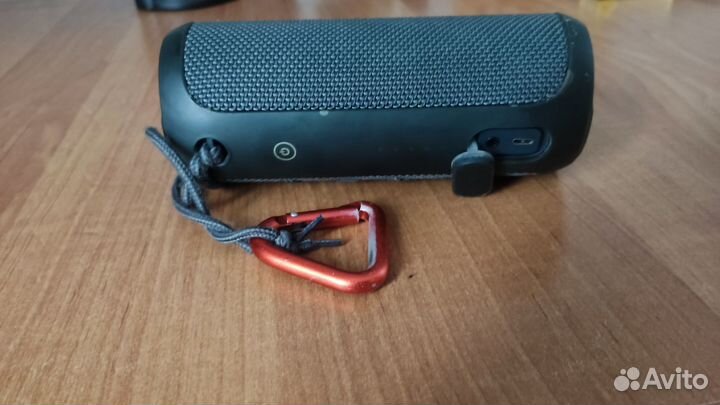 Колонка JBL flip Essential