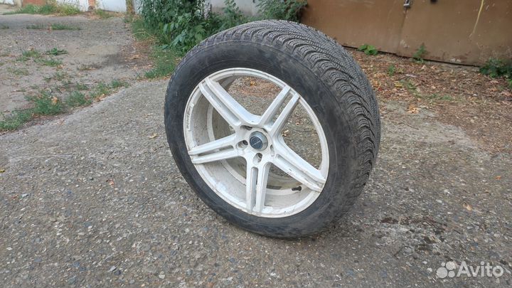 Комплект зимних колёс на дисках Weds Sport R18