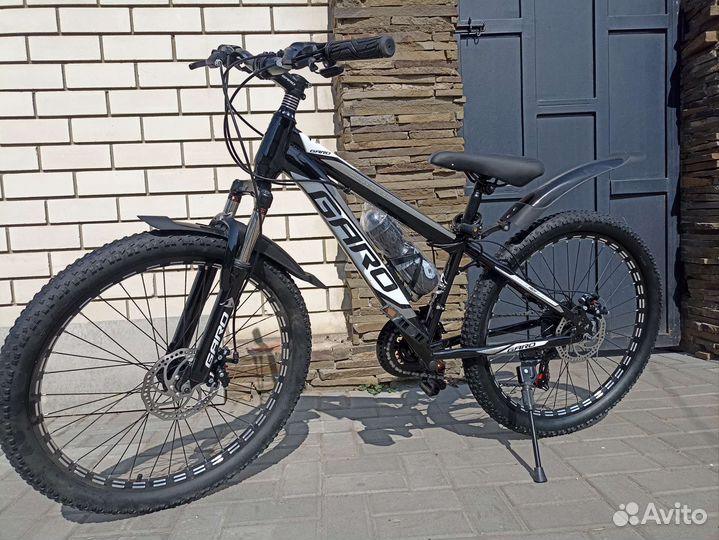 Новый горный 24 колеса,21скорость