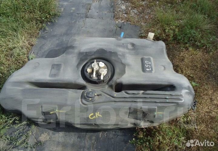 Бензобак Toyota avensis T250 2003-2009