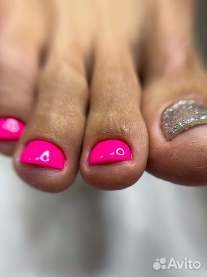 Маникюр, педикюр, наращивание