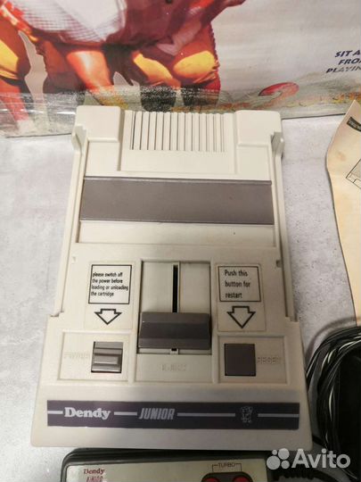Игровая приставка dendy 90х