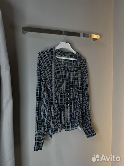 Блуза женская Chanel шелковая, S