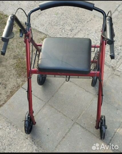 Ходунки с сиденьем для взрослых