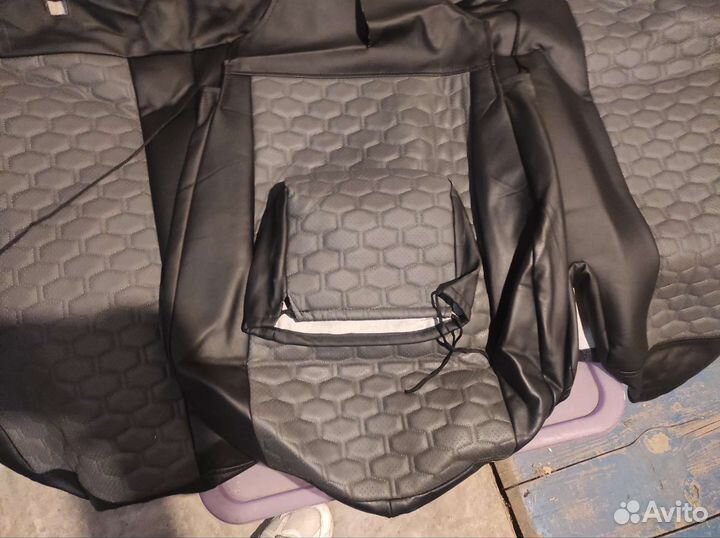 Автомобильные чехлы из экокожи