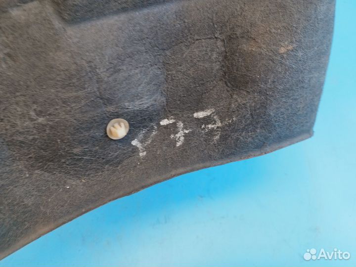 Подкрылок задний для Ford Fusion