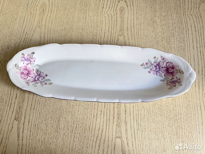 Блюдо фарфор. Длина 50 см Раритет