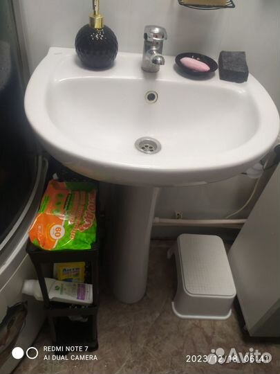 Раковина в ванную с тумбой