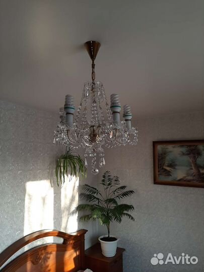 Люстра хрустальная чехословакия