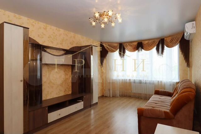2-к. квартира, 74 м², 3/17 эт.