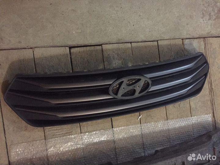 Решетка радиатор Хендай Крета оригинал