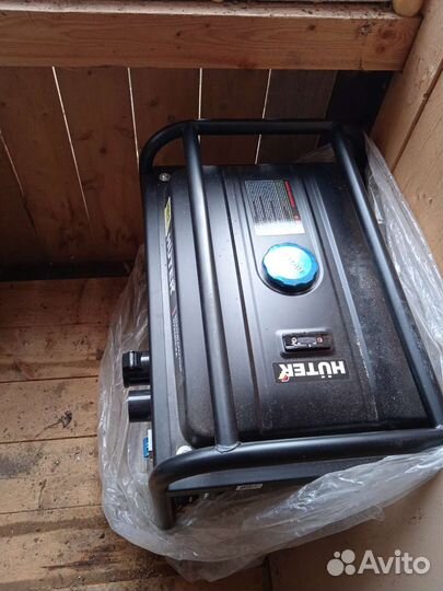 Бензиновый генератор