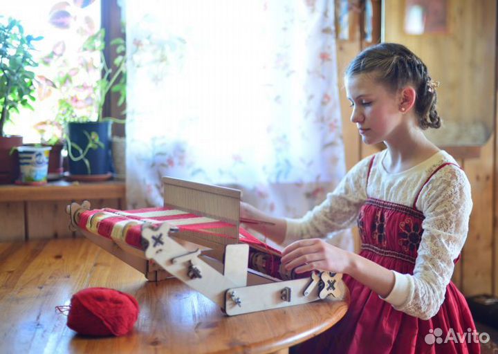 Ручной ткацкий станок-конструктор оберег