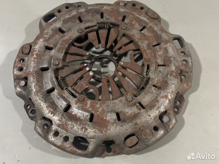 Корзина сцепления мерседес спринтер