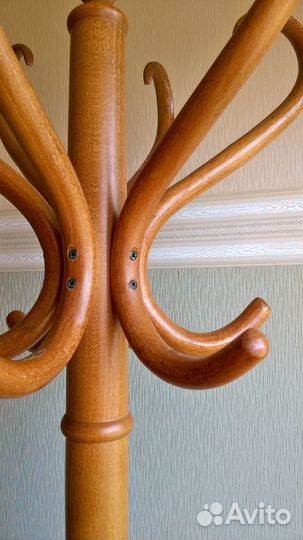 Вешалка напольная винтажная