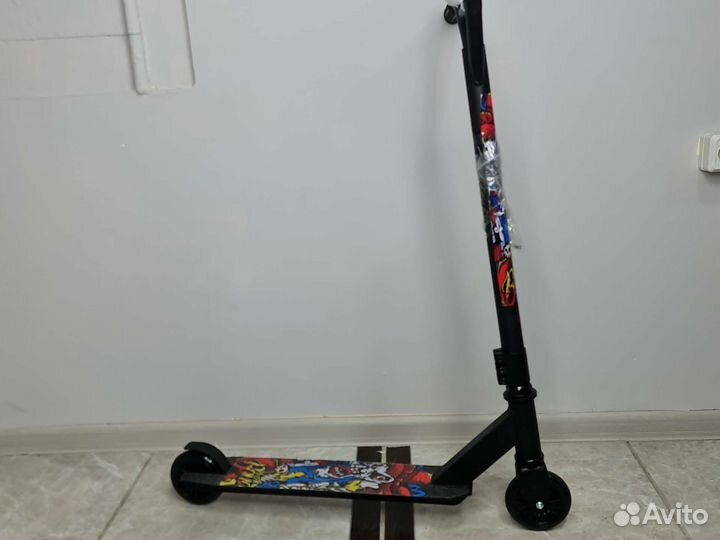 Трюковой самокат новый