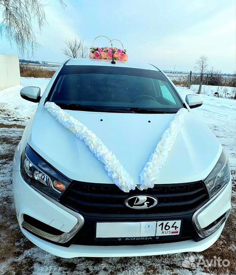 Свадебные украшения на машину