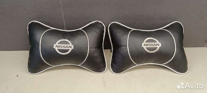 Подушка для шеи в авто