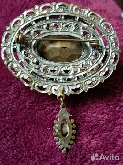 Винтажная брошь Чехословакия