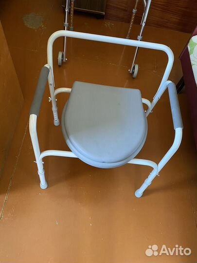 Кресло-туалет