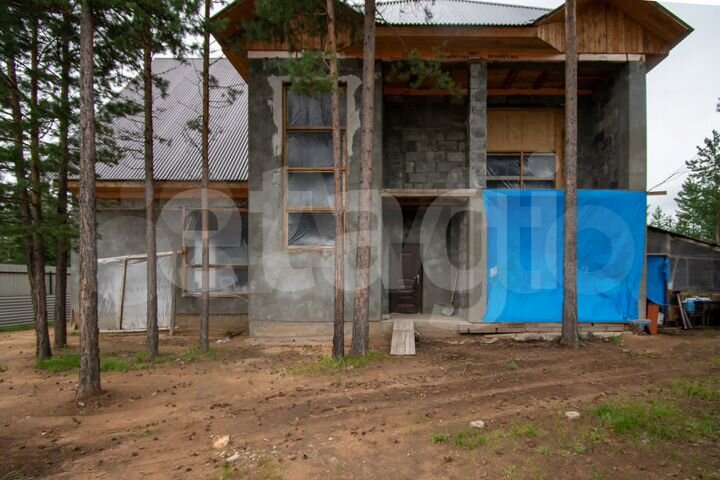 Дом 214,7 м² на участке 11,5 сот.