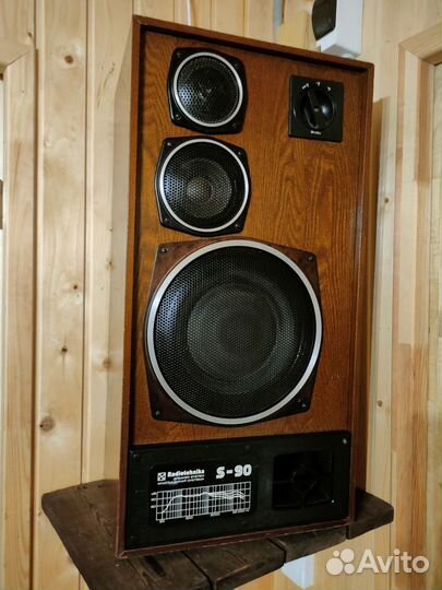 Колонки с 90