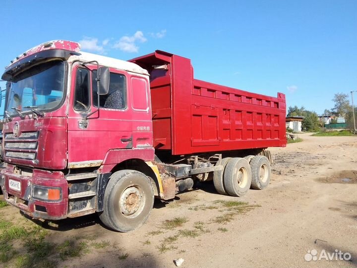 Shacman (Shaanxi) F3000, 2011