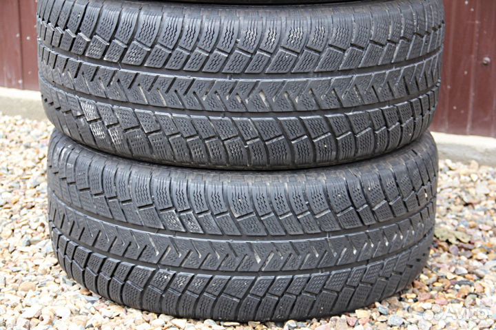 Michelin Latitude Alpin 255/55 R18 105H