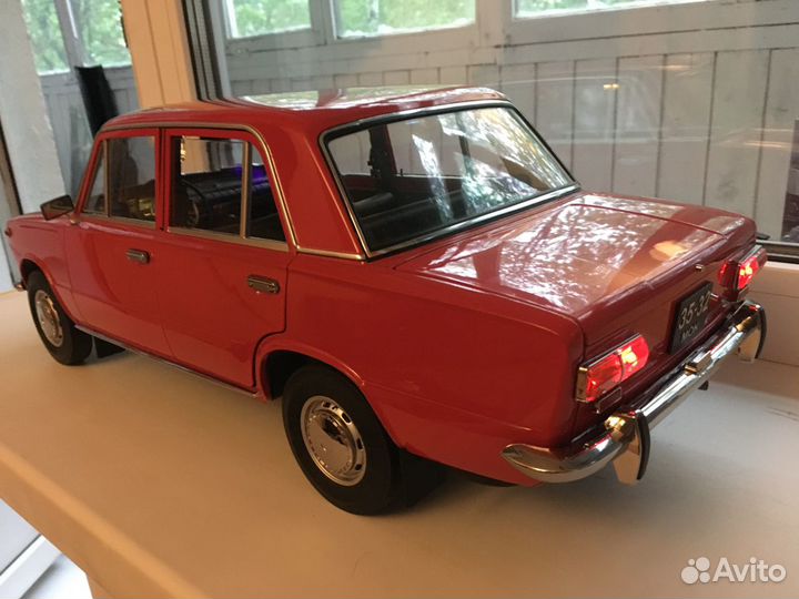 Ваз 2101 жигули 1:8