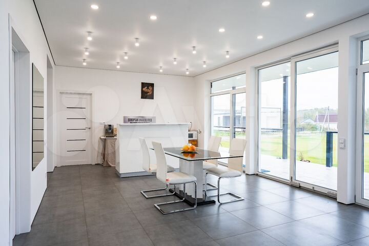 Дом 255 м² на участке 15 сот.