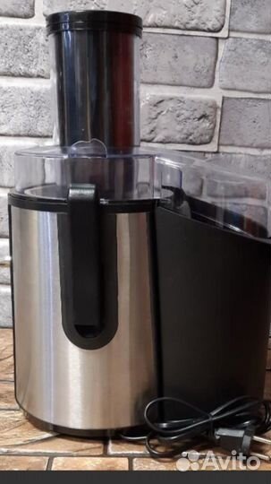 Соковыжималка Dexp в коробке