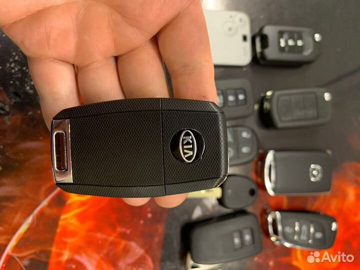 Выкидной ключ kia cerato