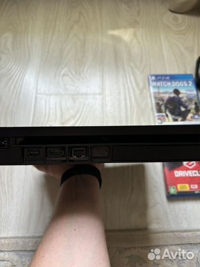 Sony Playstation 4 Slim PS4