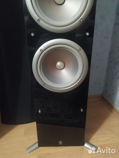 Акустические системы Yamaha NS 777