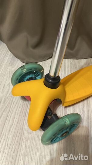 Самокат детский трехколесный