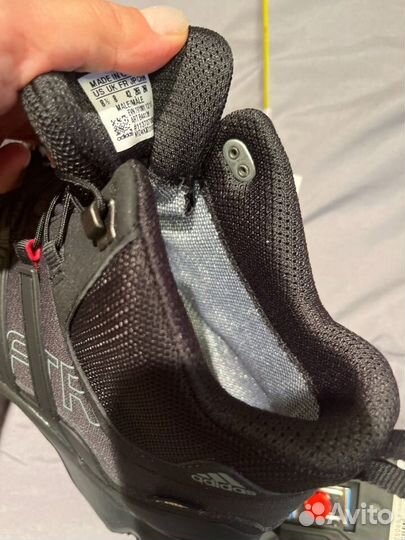 Terrex swift r mid gtx
