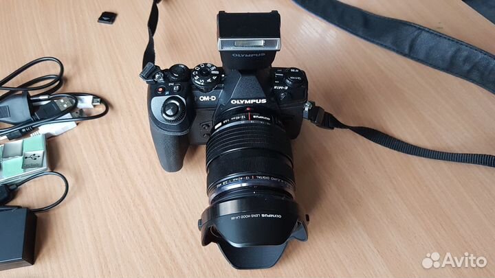 Фотокамера Olympus OM-D E-M1 Mark II