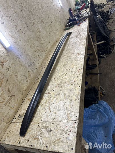 Рейлинг на крышу правый Hyundai Santa Fe 3 DM