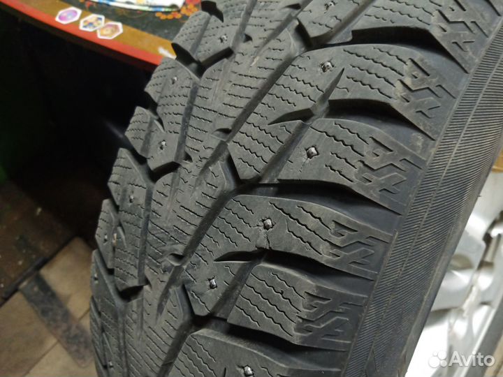 Yokohama Ice Guard IG35 235/65 R17