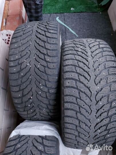 Nokian Tyres Hakkapeliitta 9 235/45 R18