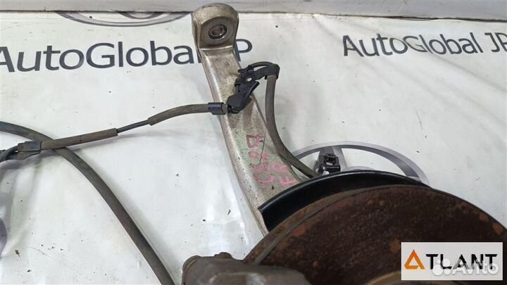 Ступица передняя правая lexus IS300H