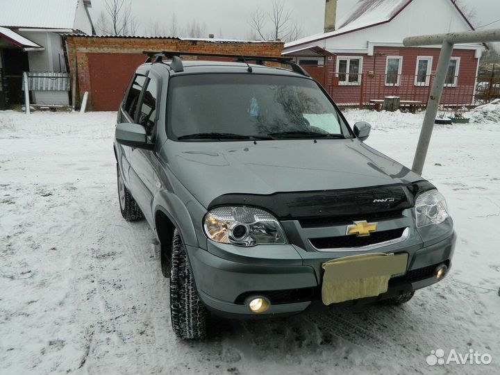 Chevrolet Niva 1.7 МТ, 2015, битый, 158 766 км