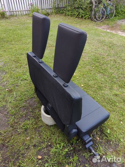 Третий ряд сидений mitsubishi pajero