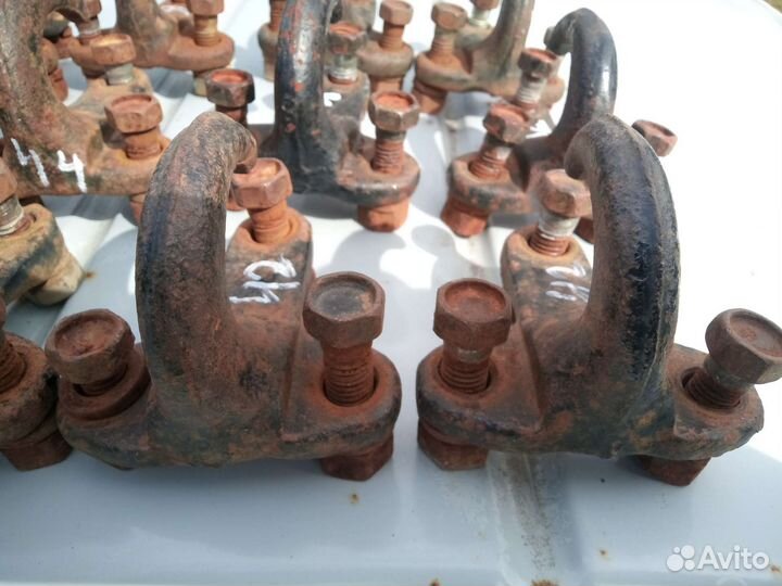 Клык буксировочный УАЗ