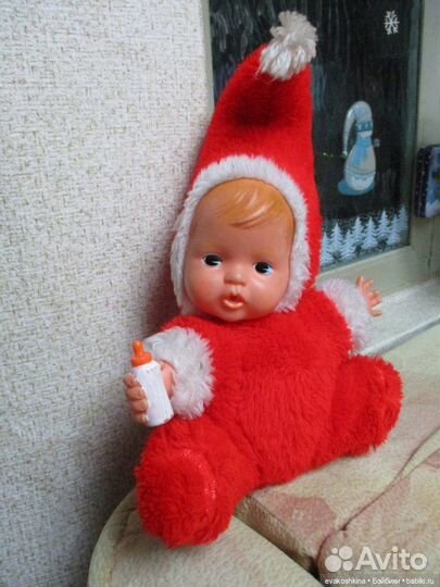 Винтажный пупс с соской